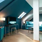 オテル バッサーノ ホテル 4*
