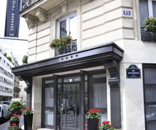 Hotel Bassano Paris